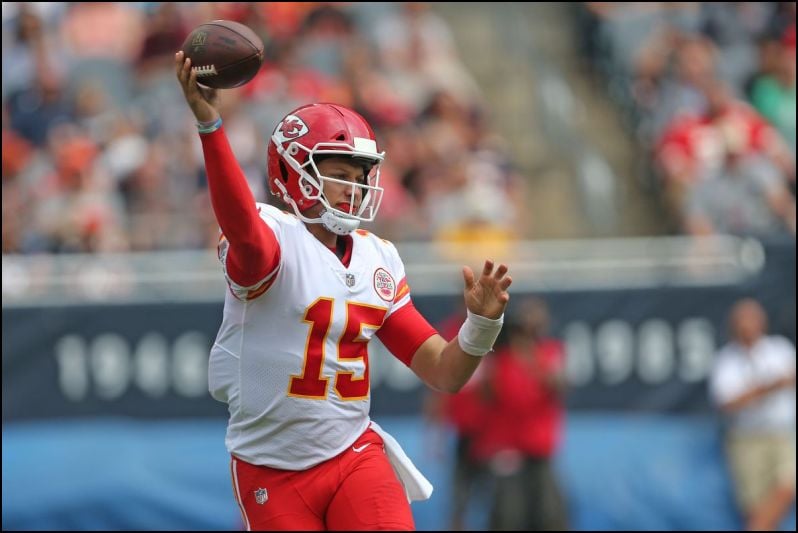 NFL Daily Fantasy Football Recommendations for Week 8 - Quarterbacks